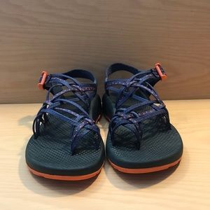 Chacos | 3-Strap | Sz 8 reg